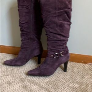Ladies Purple Suede Boots